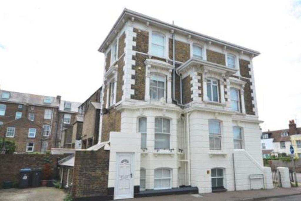 Beautiful Victorian Coastal Holiday Home เดล ภายนอก รูปภาพ